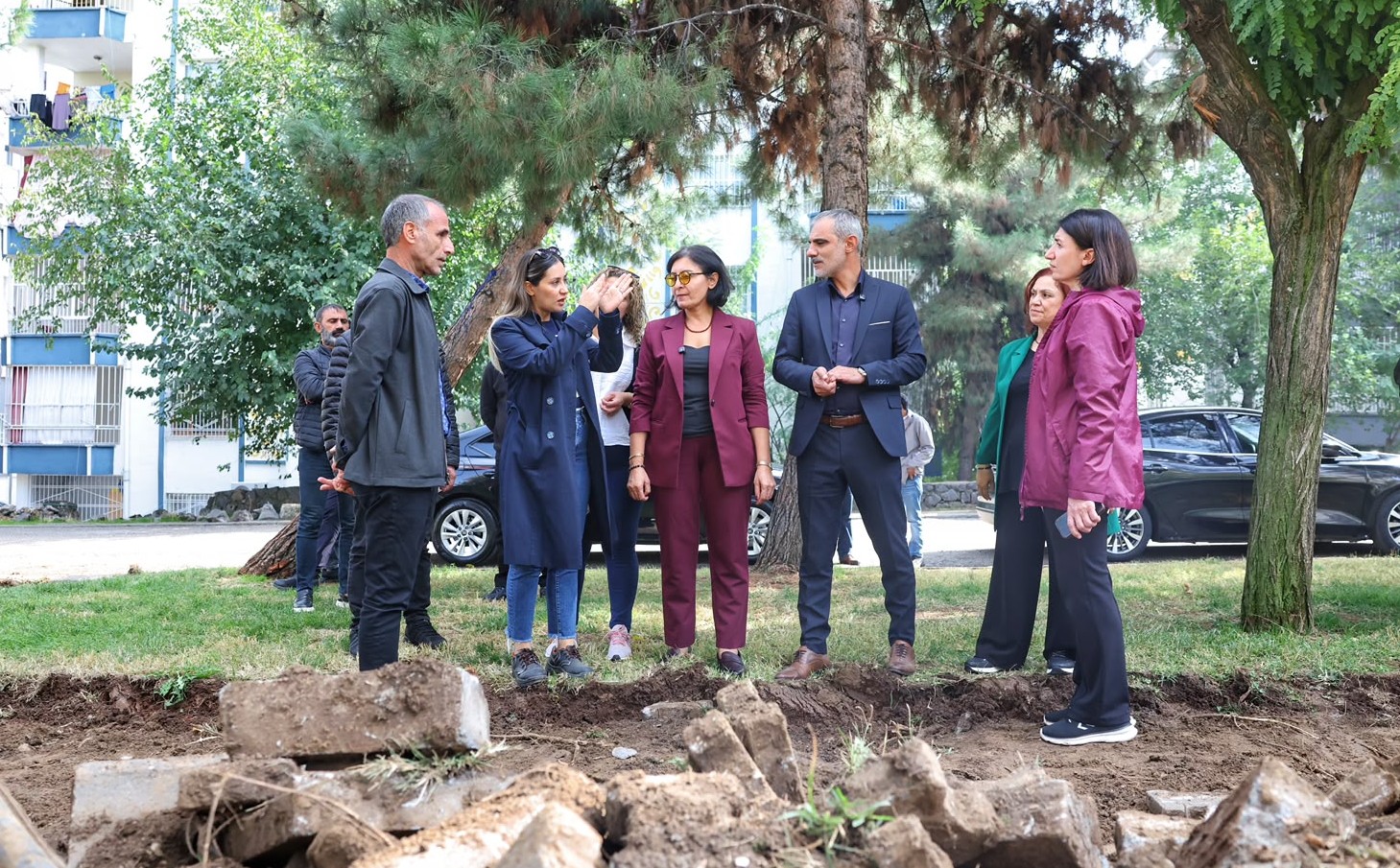 Kayapınar Belediyesi 3 Parkı Genel Bakıma Aldı 