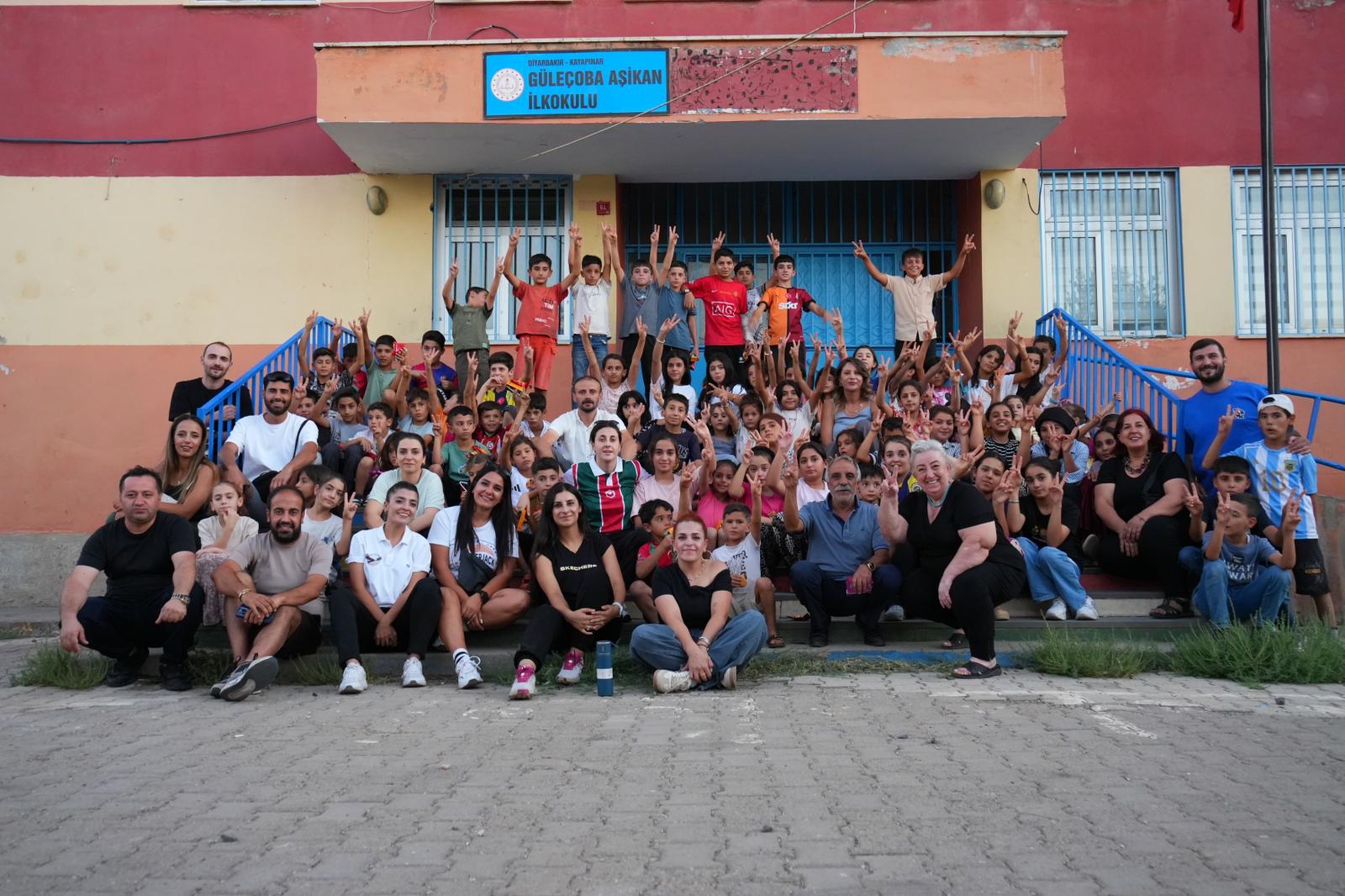Güleçoba Mahallesi’nde Çocuk Spor Şenliği Düzenlendi