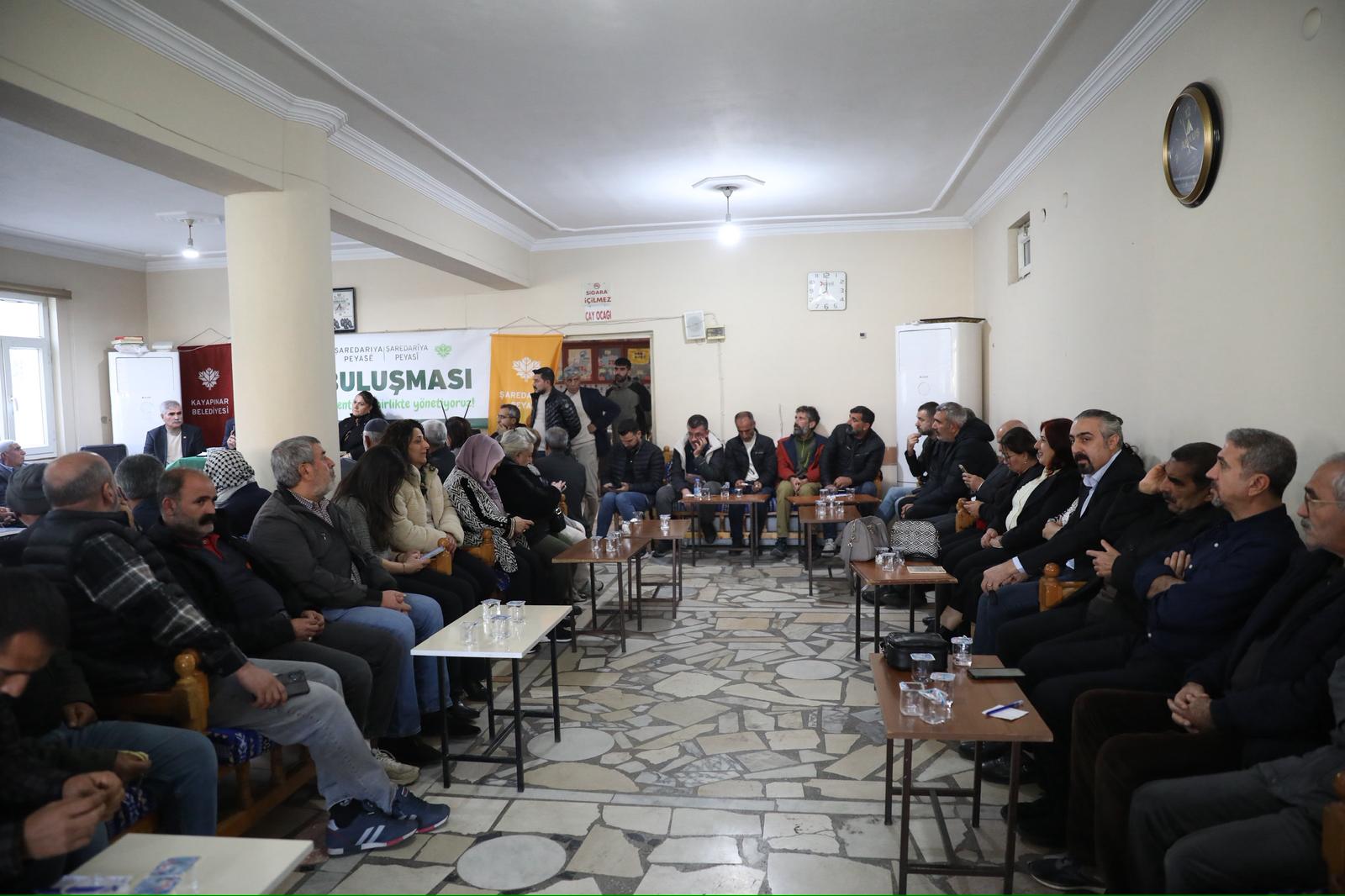 Kayapınar Belediyesi Peyas Mahallesinde “Halk Buluşması” gerçekleştirdi