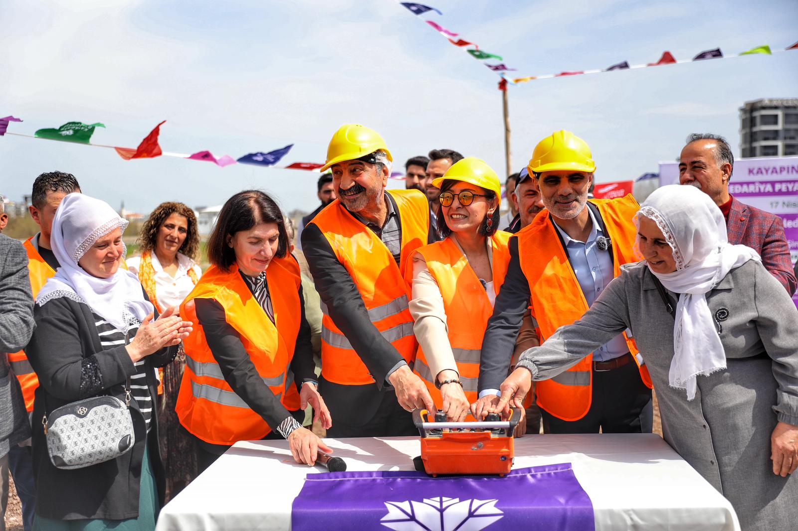 Hasta yakınları için sosyal tesisin temeli atıldı